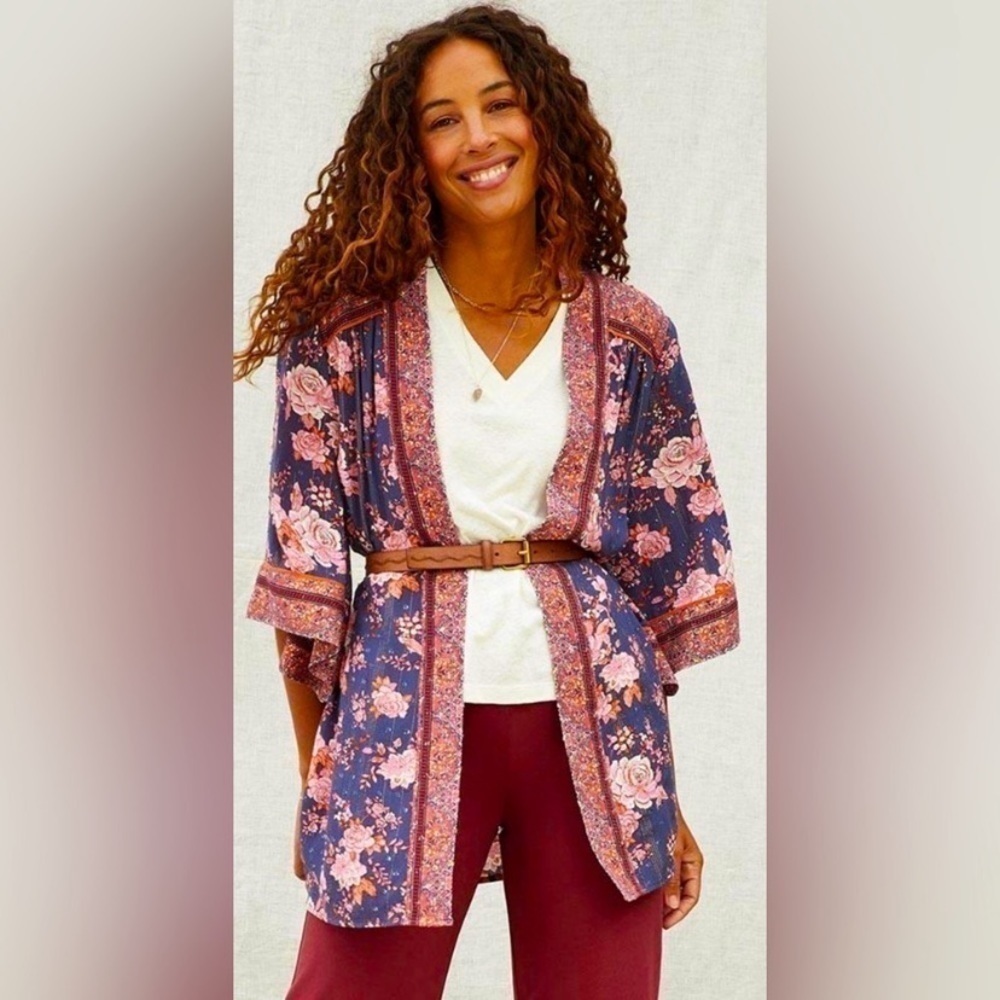 MATILDA JANE Olivia Floral Kimono EUC